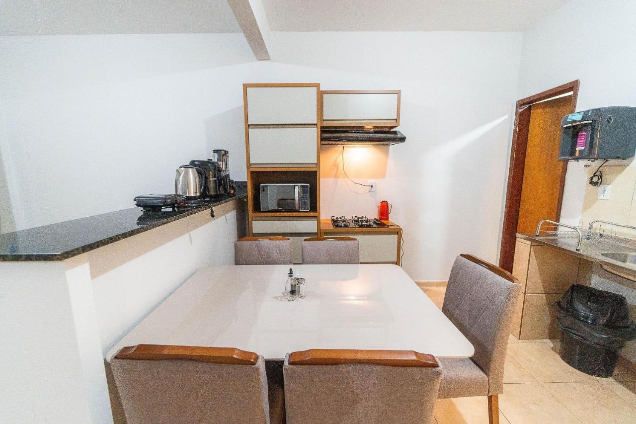 Apartamentos 2 Qtos C/Suite ,Cozinha Completa, Wi-Fi 1Giga, Jr Catito Brasília Eksteriør bilde
