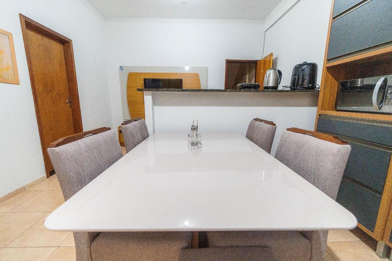 Apartamentos 2 Qtos C/Suite ,Cozinha Completa, Wi-Fi 1Giga, Jr Catito Brasília Eksteriør bilde